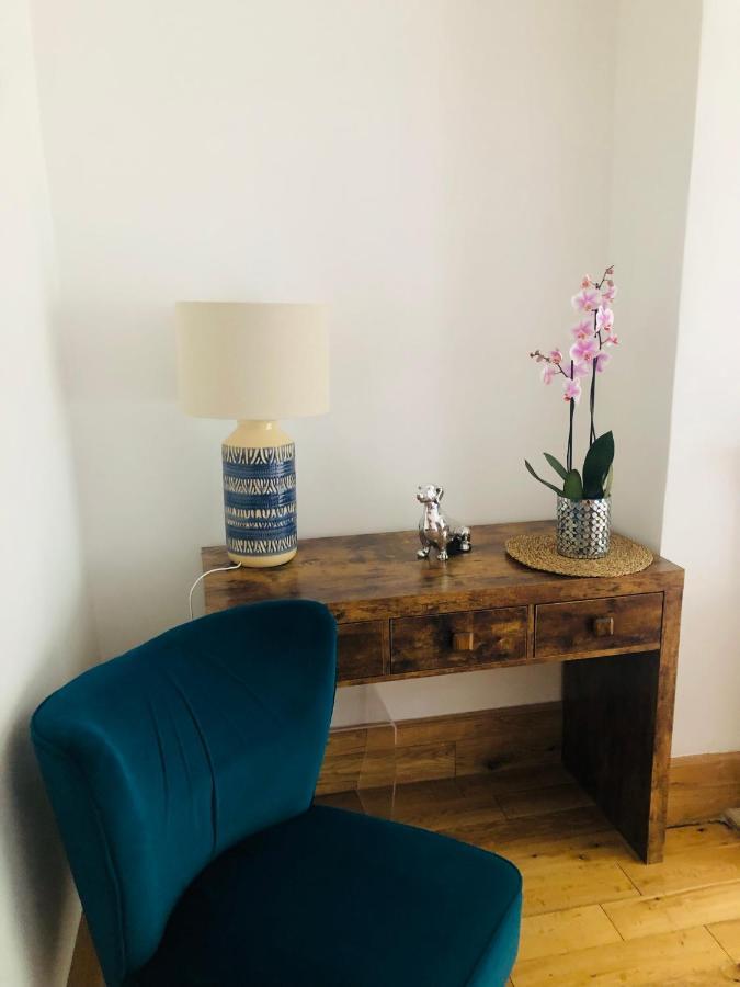 2 Bedroom Apartment close to Camden Town Londen Buitenkant foto