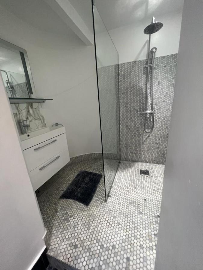 2 Bedroom Apartment close to Camden Town Londen Buitenkant foto