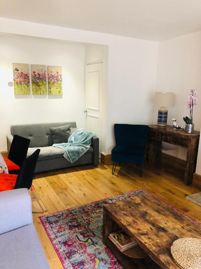 2 Bedroom Apartment close to Camden Town Londen Buitenkant foto